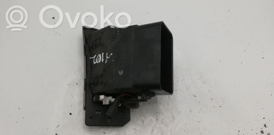 Audi A6 S6 C5 4B Dashboard side air vent grill/cover trim 4B1820902