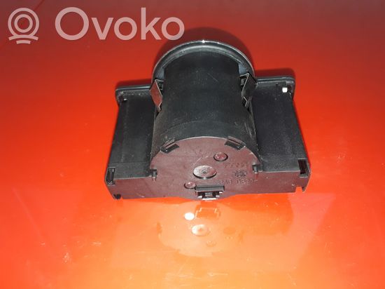 Mercedes-Benz C W204 Light switch A2045453004 100317
