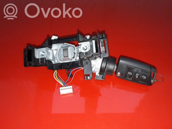 Volkswagen Golf VII Ignition lock 1K0905851 0572AC22414