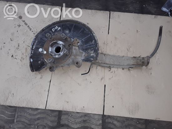 Audi Q7 4L Front wheel hub 7L0407258A