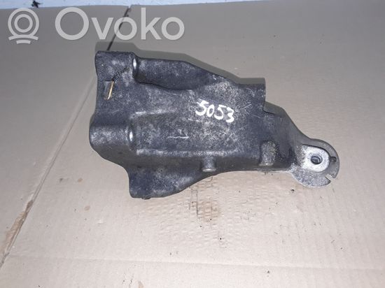 Mercedes-Benz C W204 Engine mounting bracket A6512233404 AC46000