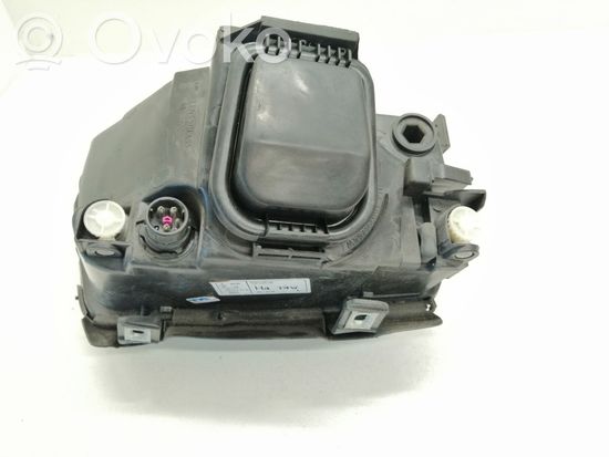 Audi A4 S4 B5 8D Headlight/headlamp 205110
