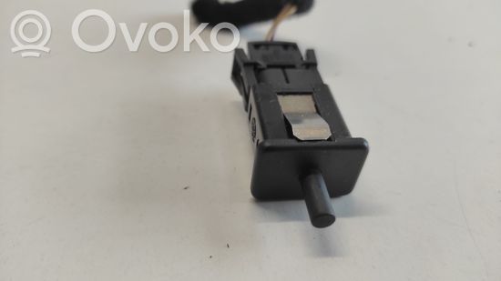 BMW 5 E60 E61 Sensor 1388277 18288161 377