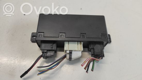 BMW 5 E39 Door control unit/module 613583776019 689667 059800