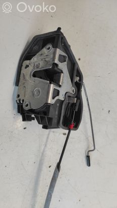 BMW 5 E60 E61 Front door lock 7154613