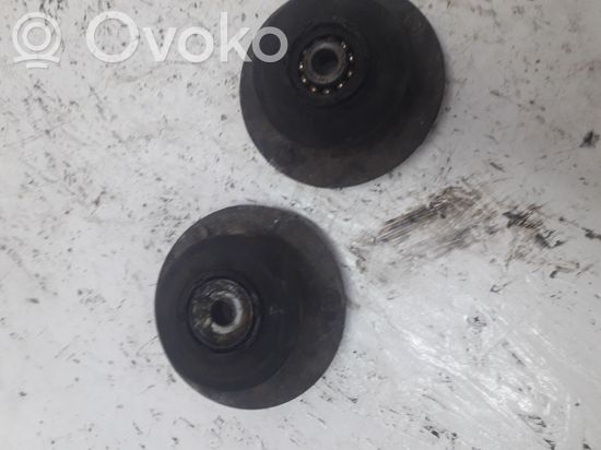 BMW 3 E36 Front shock absorber mounting bracket