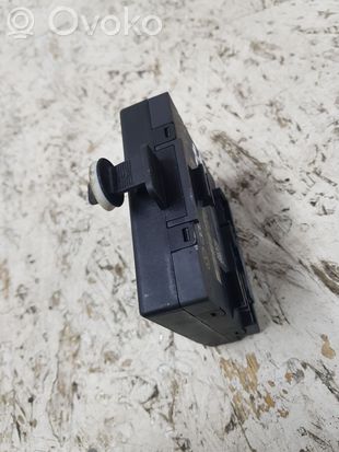 Audi A4 S4 B8 8K Door control unit/module 8K0959795