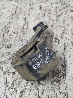 BMW 1 E81 E87 Engine mount bracket