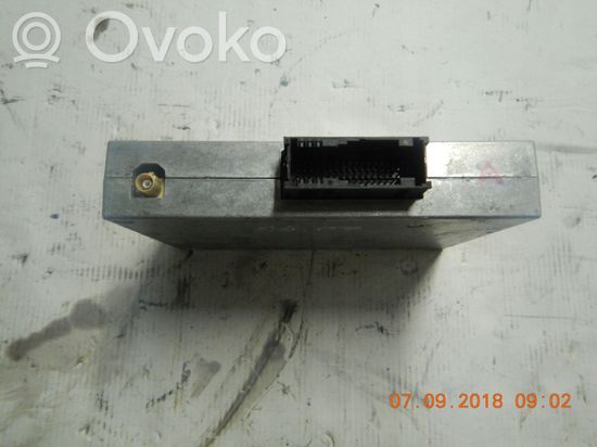 Audi A4 S4 B7 8E 8H Bluetooth control unit module 8P0862335C