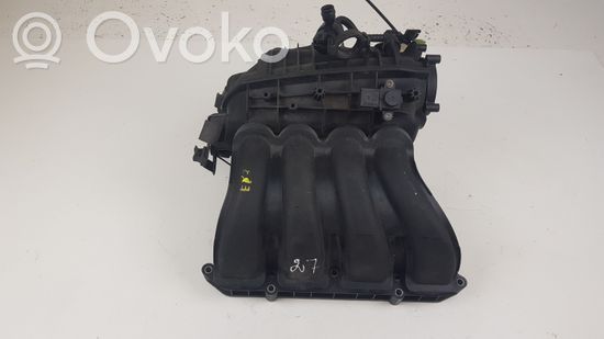 BMW 1 E81 E87 Intake manifold 7556613 22845910