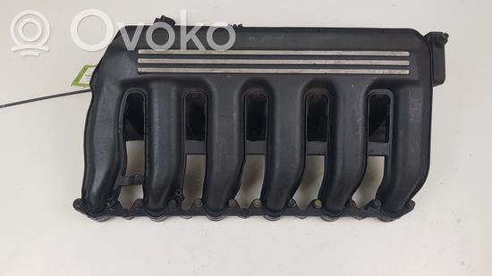 BMW 5 E39 Intake manifold 7785554