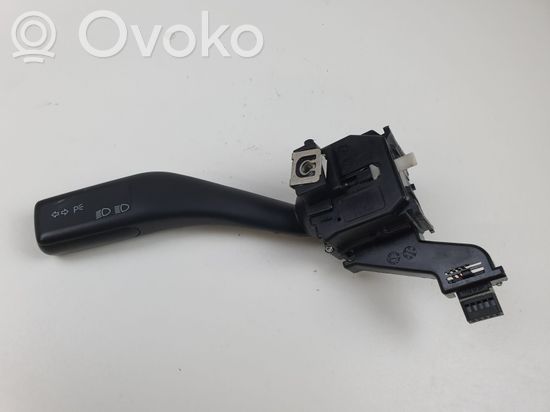 Volkswagen Golf Plus Indicator stalk 1K0953513