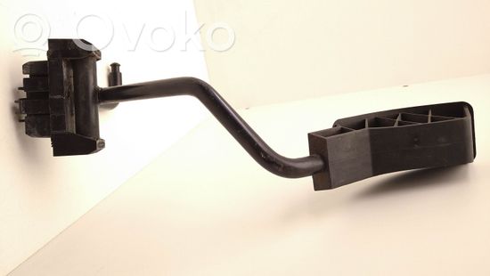 Audi A8 S8 D2 4D Accelerator throttle pedal 4D1721507J