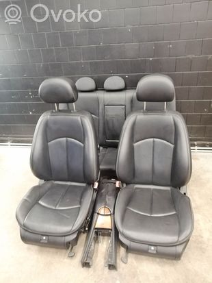 Mercedes-Benz E W211 Interior set