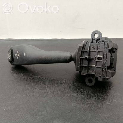 BMW 5 E39 Indicator stalk 8363668K