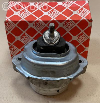 BMW X5 E53 Engine mount bracket 29838