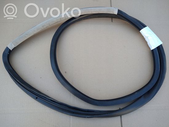 Audi A4 S4 B5 8D Rubber seal rear door