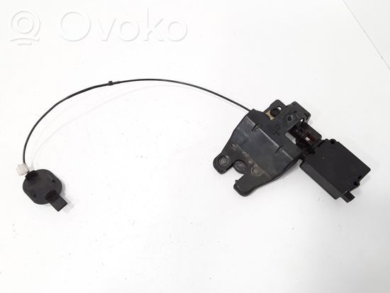 BMW 5 E39 Tailgate/trunk/boot lock/catch/latch 8168892