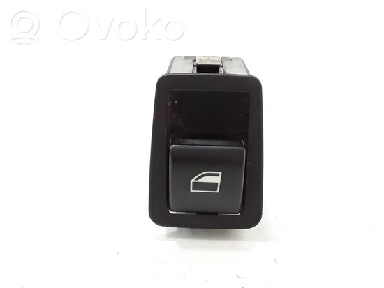BMW 3 E46 Electric window control switch 8368921