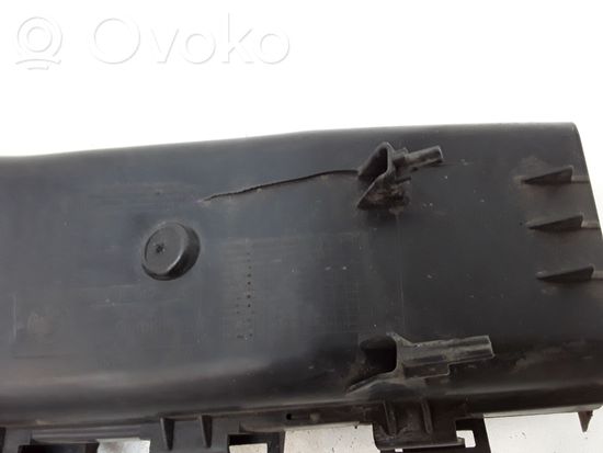 BMW 3 E90 E91 Intercooler air guide/duct channel 7121570