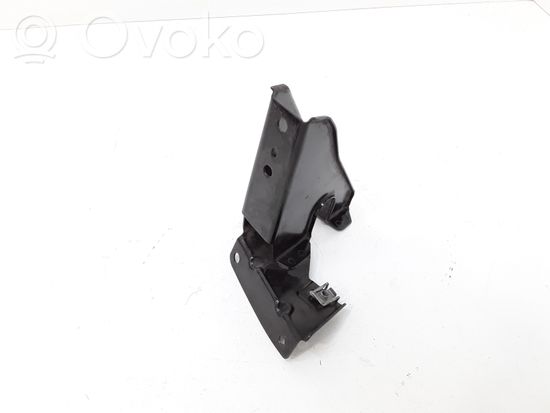 BMW 3 E90 E91 Other engine bay part 7116705