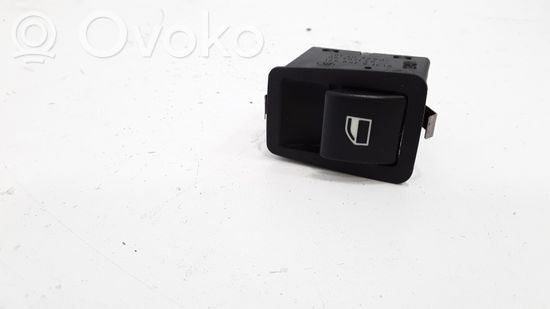 BMW 3 E46 Electric window control switch 8368921