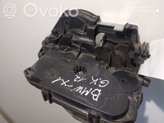 BMW X1 E84 Rear door lock 7229467
