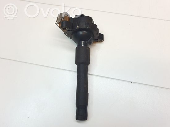 BMW 7 E38 High voltage ignition coil 1748017 12131748017 11860