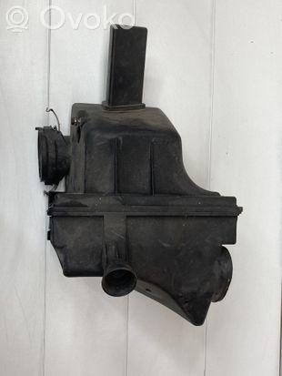 BMW 3 E36 Air filter box