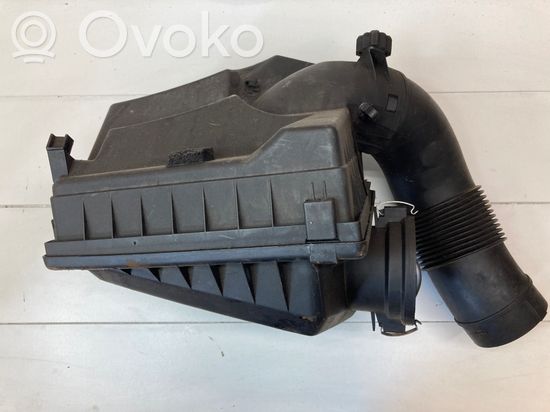 BMW 7 E65 E66 Air filter box