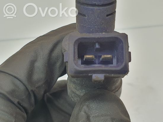BMW 3 E46 Fuel injector 1439800
