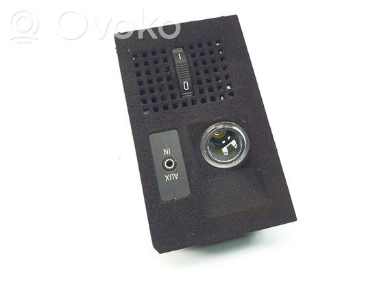 BMW 7 E65 E66 Cigarette lighter 9118064 51169118064