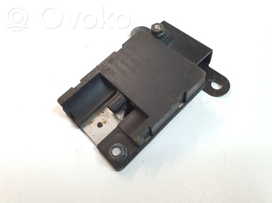 BMW 7 E65 E66 Aerial antenna amplifier 6928461 84506928461 84106950437