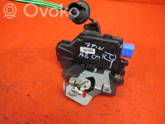Audi A8 S8 D3 4E Rear door lock 4E0839016