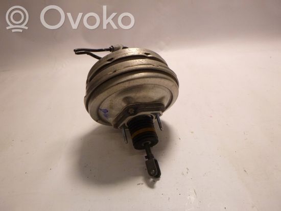 BMW X3 E83 Brake booster