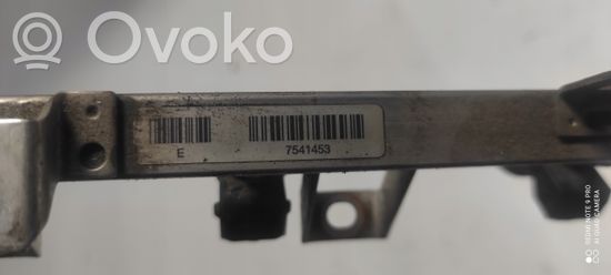 BMW 5 E60 E61 Fuel main line pipe 7541453