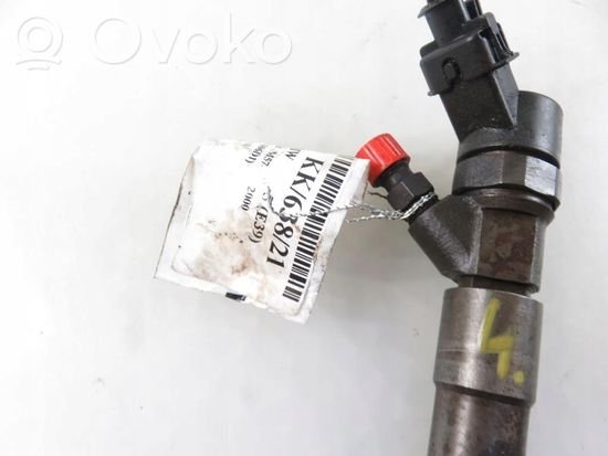 BMW 5 E39 Fuel injector 0445110141