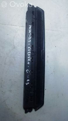 Volkswagen PASSAT B5.5 Third/center stoplight 3B5945121
