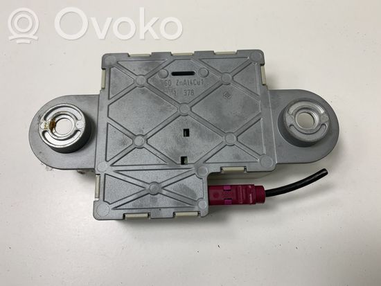 BMW X5 E70 Aerial antenna amplifier 693502401 6935024
