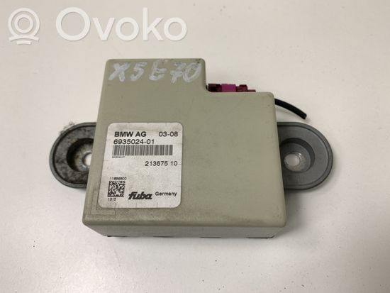 BMW X5 E70 Aerial antenna amplifier 693502401 6935024
