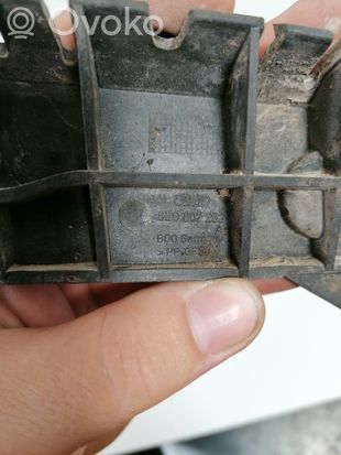 Audi A4 S4 B6 8E 8H Front bumper mounting bracket 8E0807283