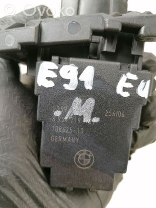 BMW 3 E90 E91 Ignition lock 6954719