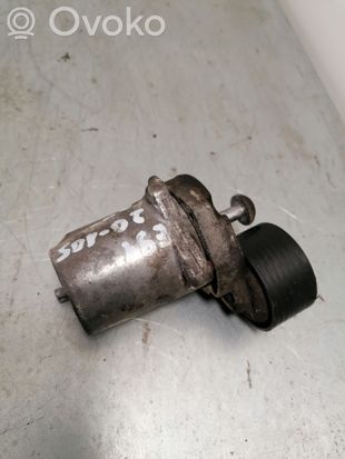 BMW 3 E90 E91 Generator/alternator belt tensioner