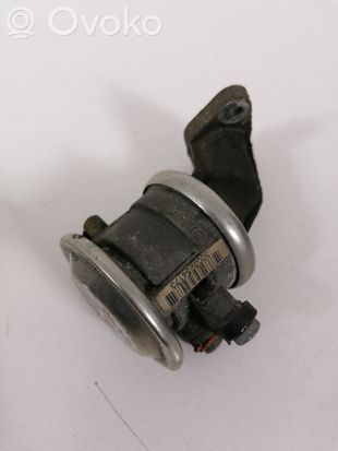 BMW 5 E39 Valve 3003254173