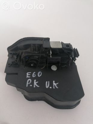BMW 5 E60 E61 Front door lock 7204145
