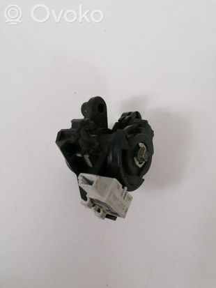 BMW 5 E60 E61 Tailgate/trunk/boot lock/catch/latch 8241088 82410881