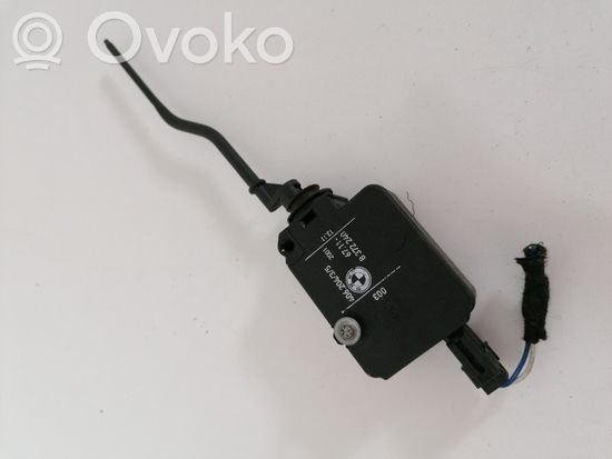 BMW X5 E53 Central locking motor 8372240