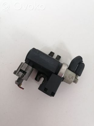Audi A4 S4 B7 8E 8H Turbo solenoid valve 8E0906627C