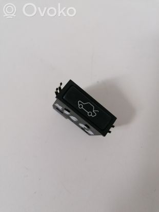 BMW X5 E53 Tailgate opening switch 8365579