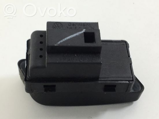 Volkswagen PASSAT CC Central locking switch button 1K0962126B